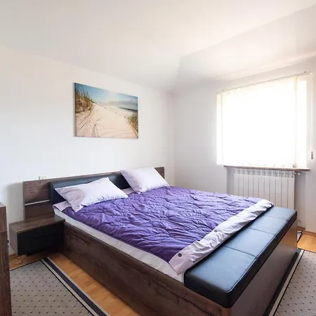 Olive & Lavender With Pool Villa Umag